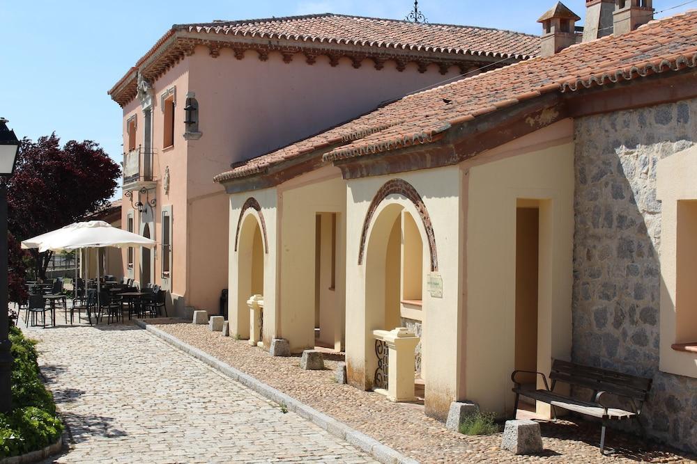 Vettonia Hotel Ávila Exterior photo
